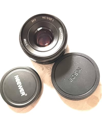 Neewer 35mm F/1.7 EF-M Manual Focus Prime Lens