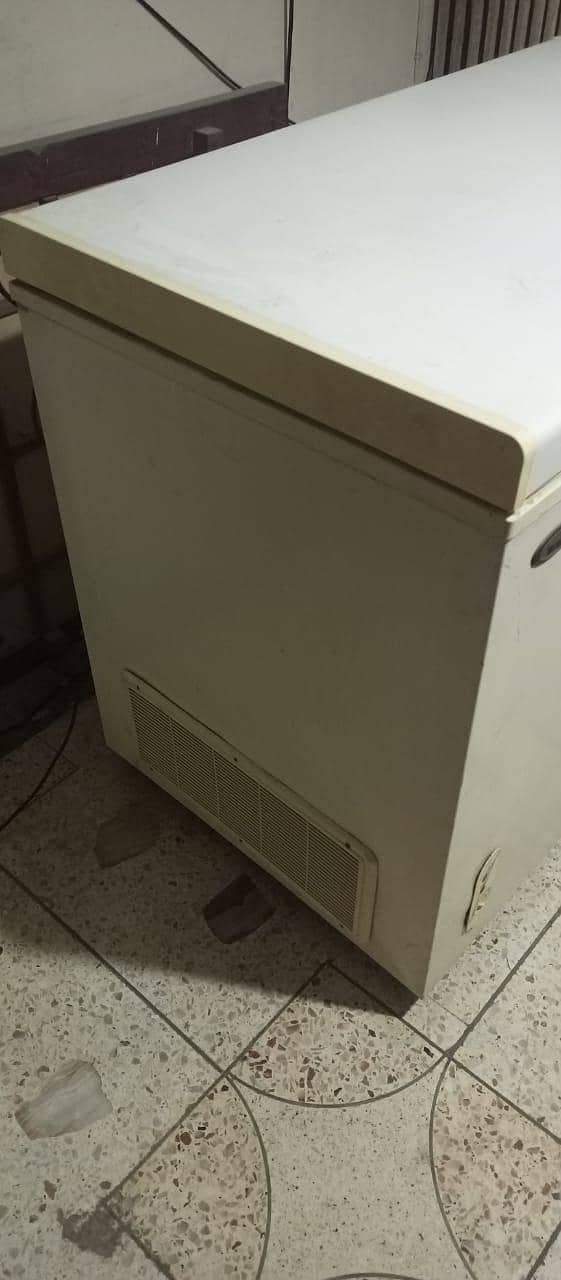 large size freezer 3