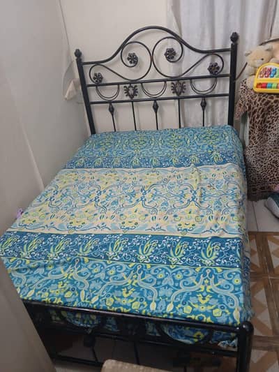 iron bed