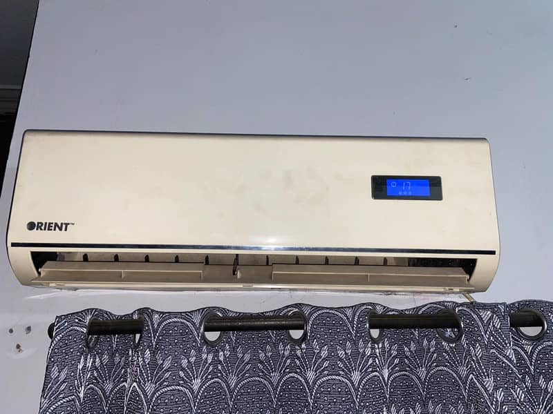 1 ton Orient AC Split 0