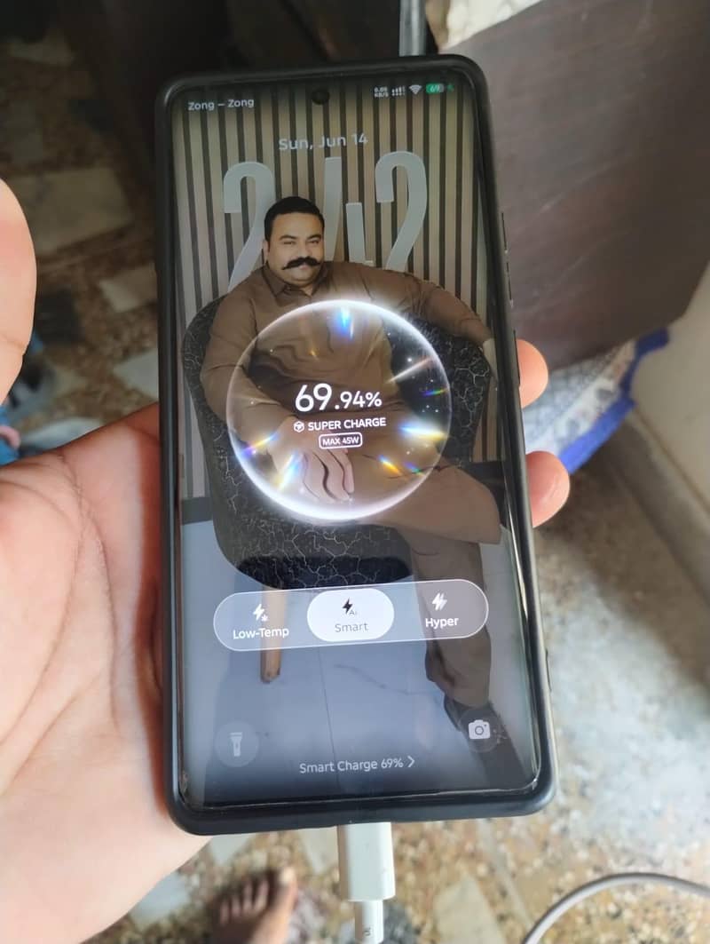 Tecno CAMON 40 Pro 1