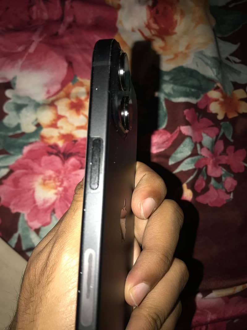 Iphone 15 jv 1