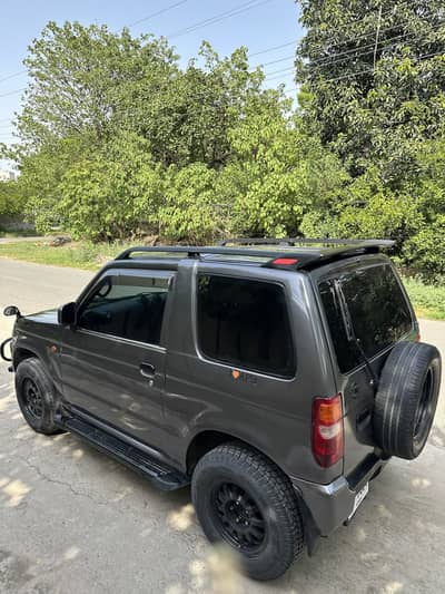 Mitsubishi Pajero Mini 2009
