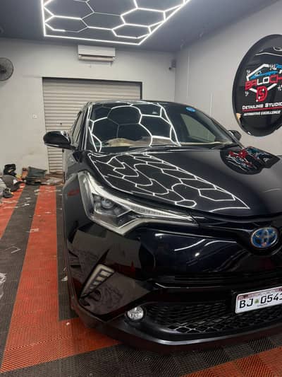 Toyota chr G led 2017 model