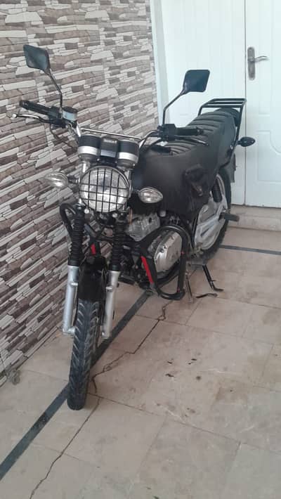 Suzuki GS 150 SE 2022
