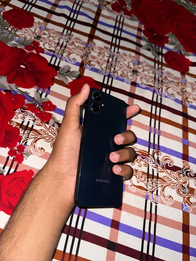 Samsung Mobile A06