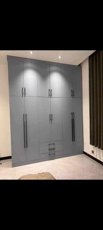 Urgent Carpenter Service - Ghar aur Office ka Furniture ka Kam