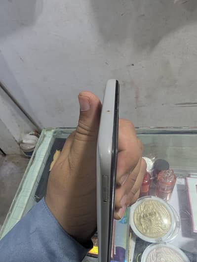 Samsung Mobile A70