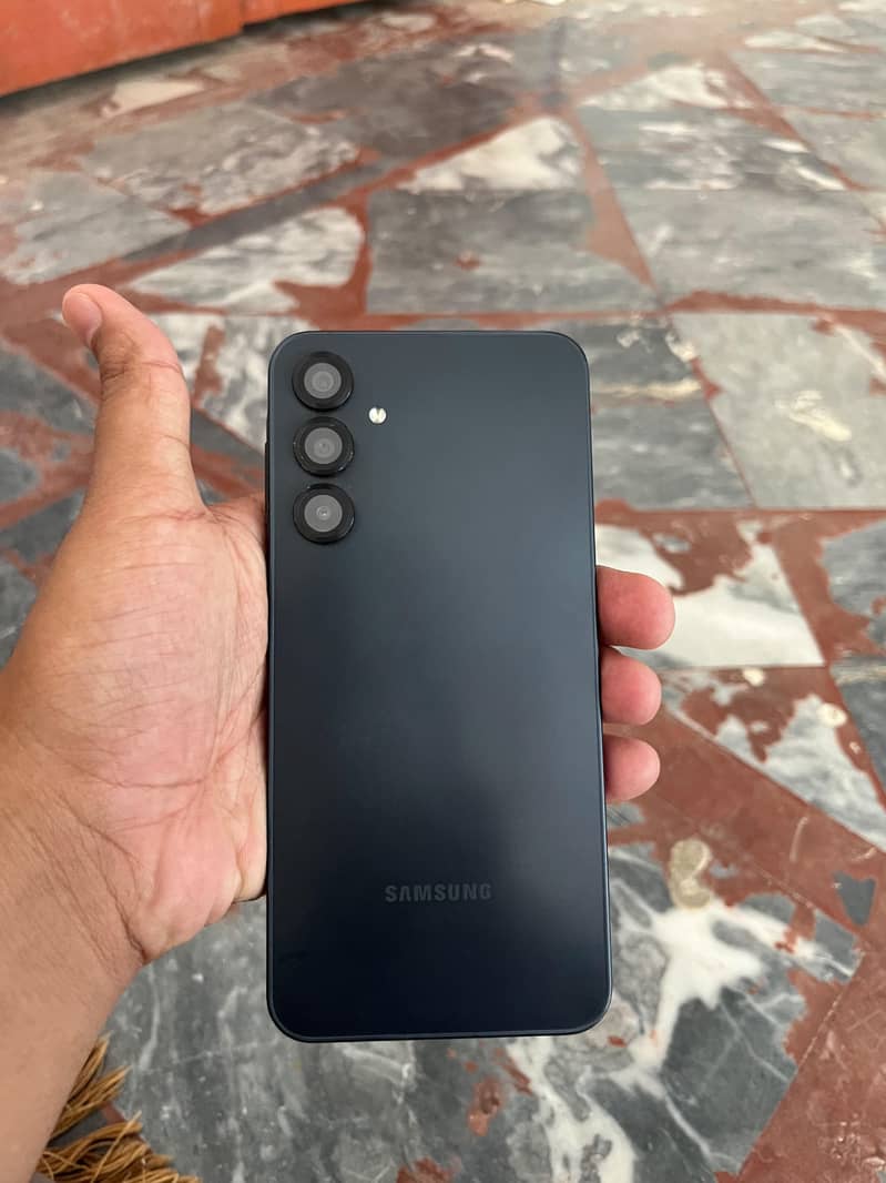 Samsung A16 1