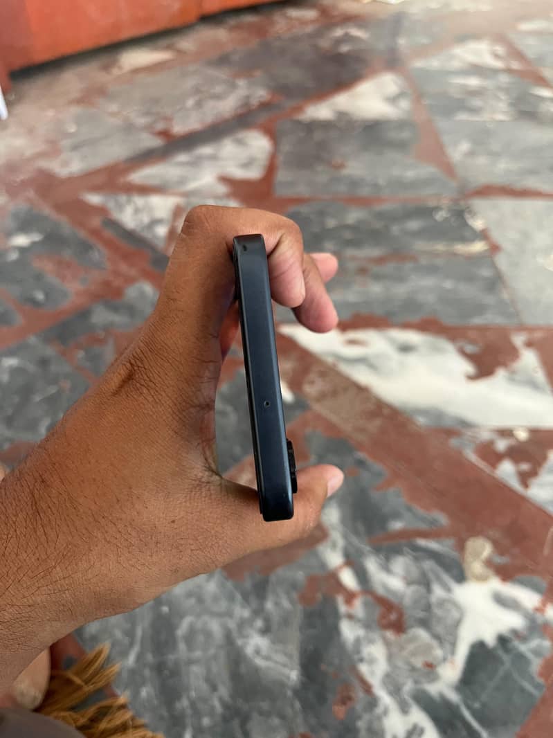 Samsung A16 4