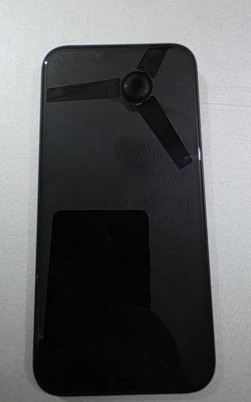 Apple iPhone 13 7