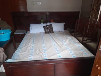 King size wooden bed excellent condition