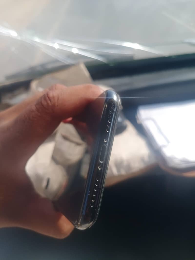 Apple iPhone XS 2