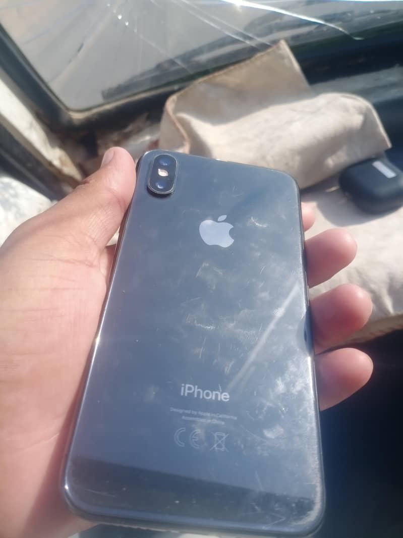 Apple iPhone XS 3