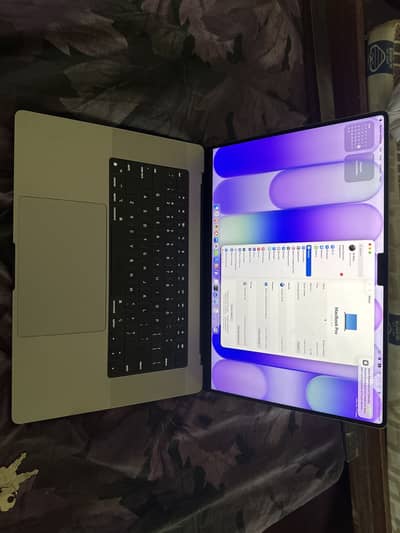 Macbook M1 Pro 16" 16/512GB Lush Condition