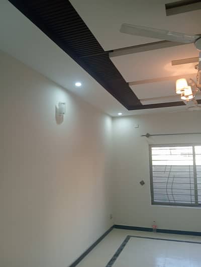 7marla 2beds DD TV lounge kitchen attached baths neat clean upper portion for rent in G 13 2 islamabad
