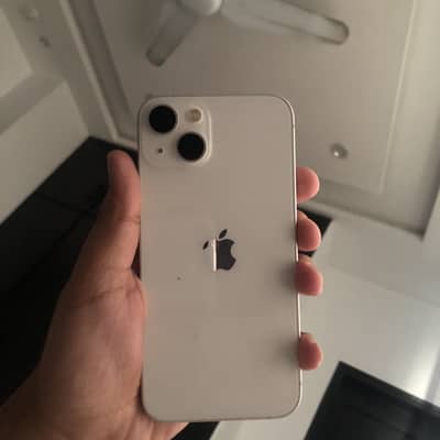 Apple iPhone 13