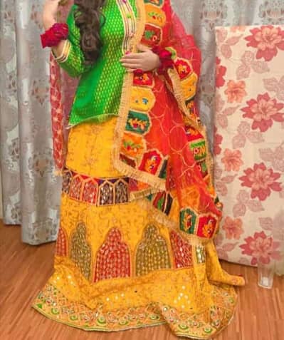 mehandi dress