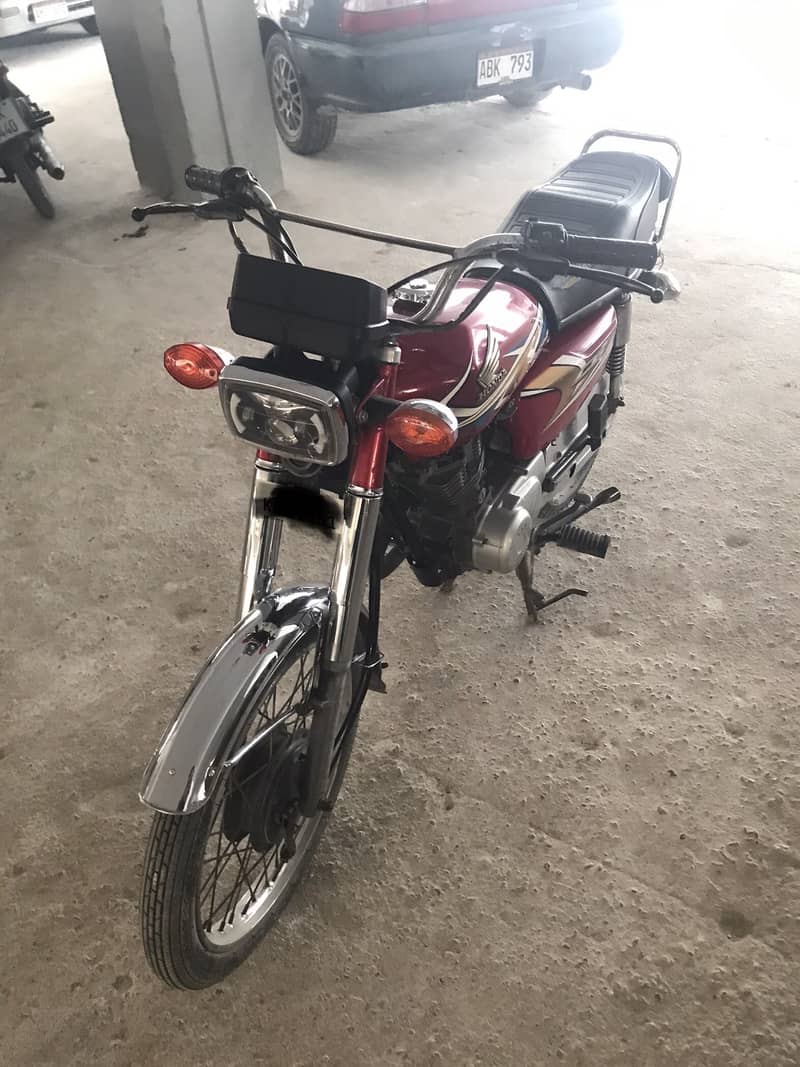 Unique 125 2021 model 1