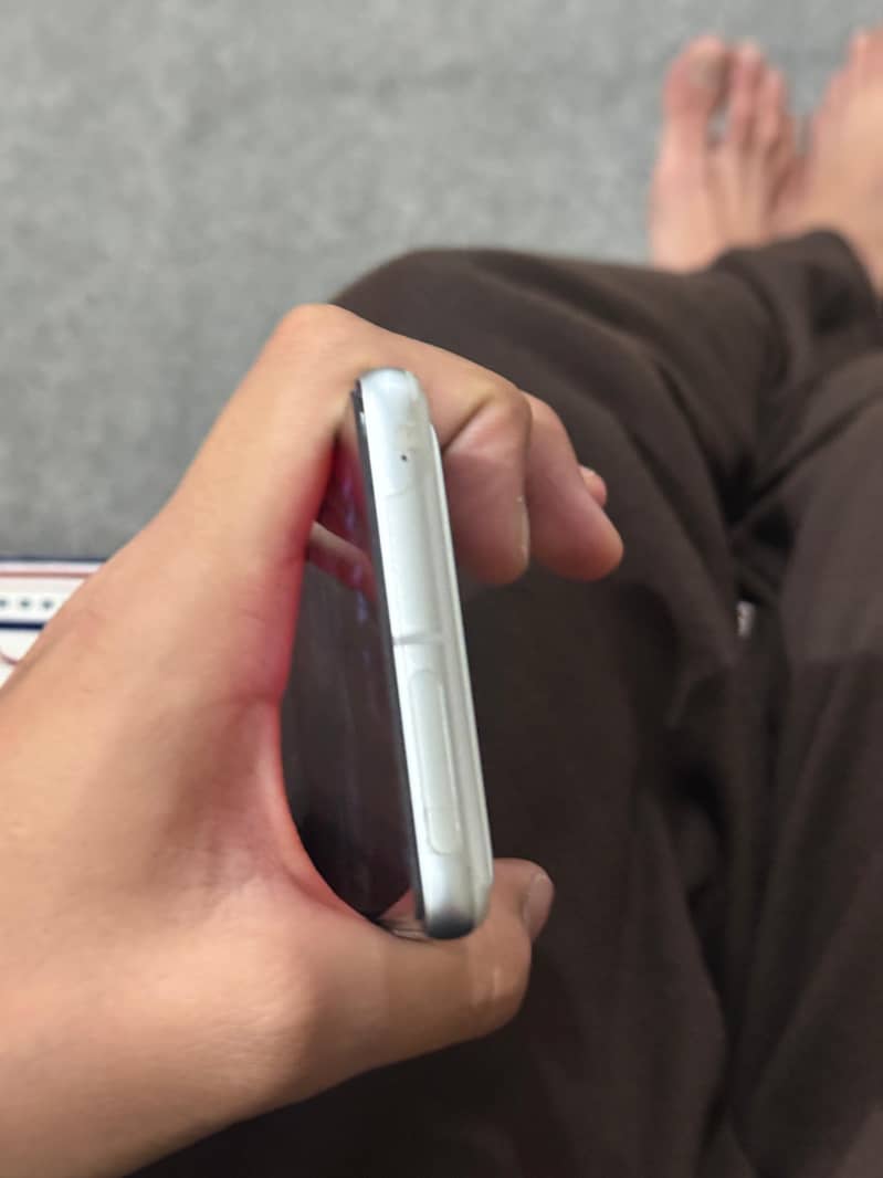 Google Pixel 7 3