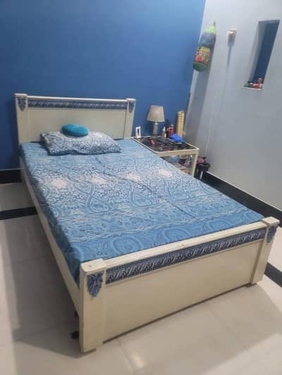 Single Bed With Mattress