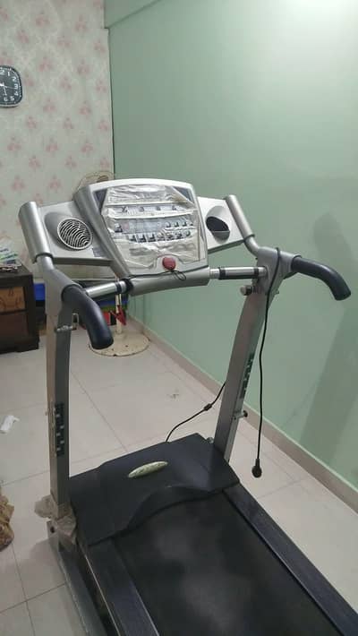 BH Fitness Pioneer Premium Treadmill for Sale- Good Condition