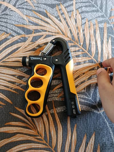 Gripper