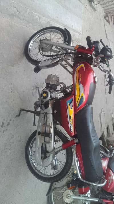 Honda Cd 70 18 model use without Tanky Tapy
