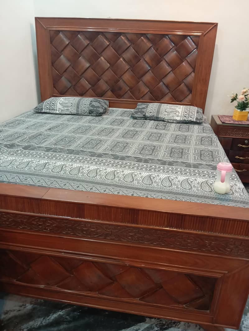 bed dressing side tables 0