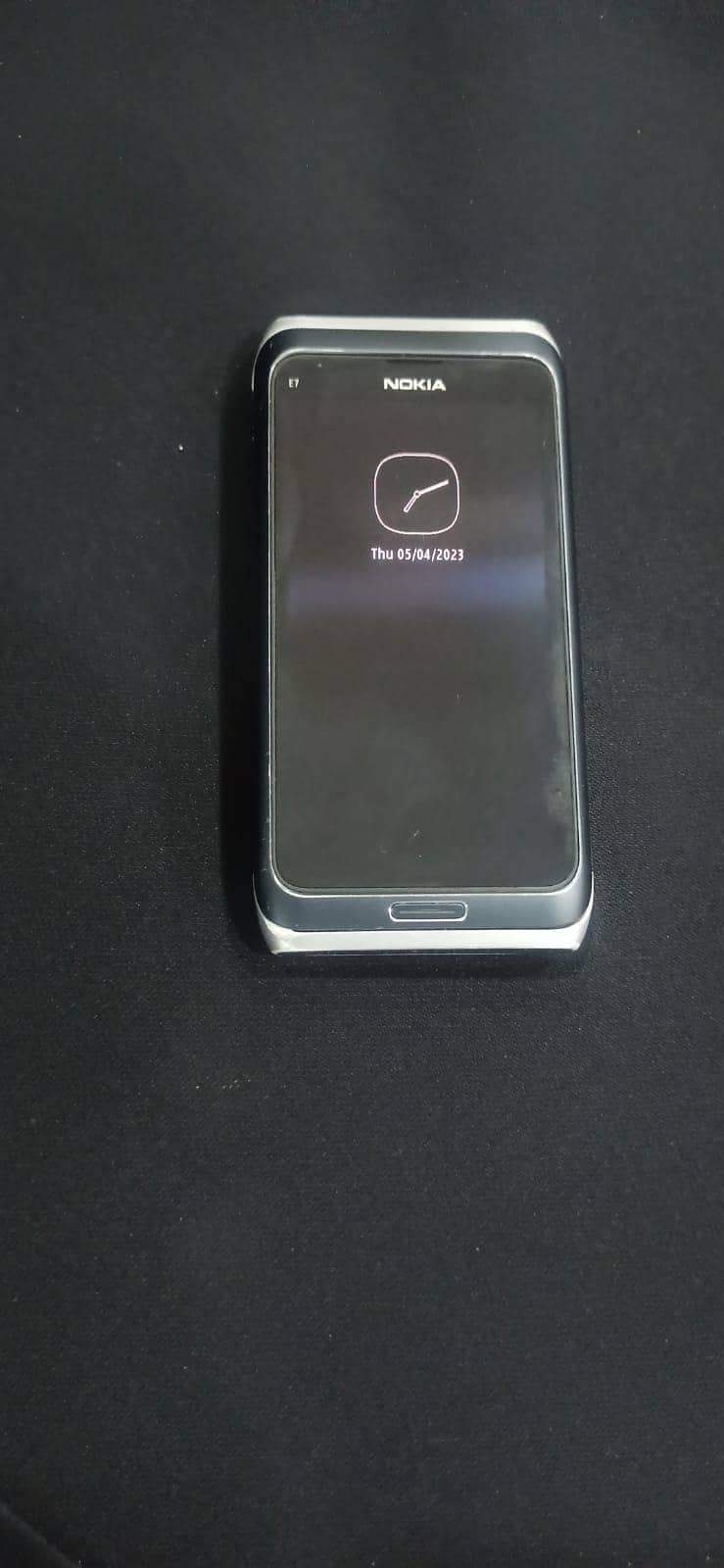 Nokia E7 2