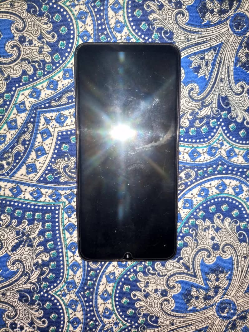 Vivo Y51 4