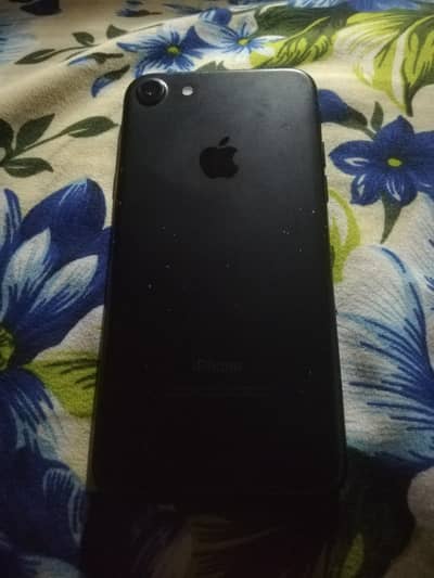 Apple iPhone 7