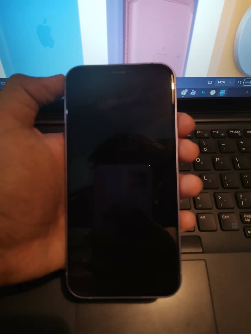 iPhone 12 2