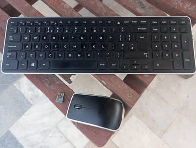 Dell KM-714 slim stylish keyboard & mouse chiclet-style scissor keys