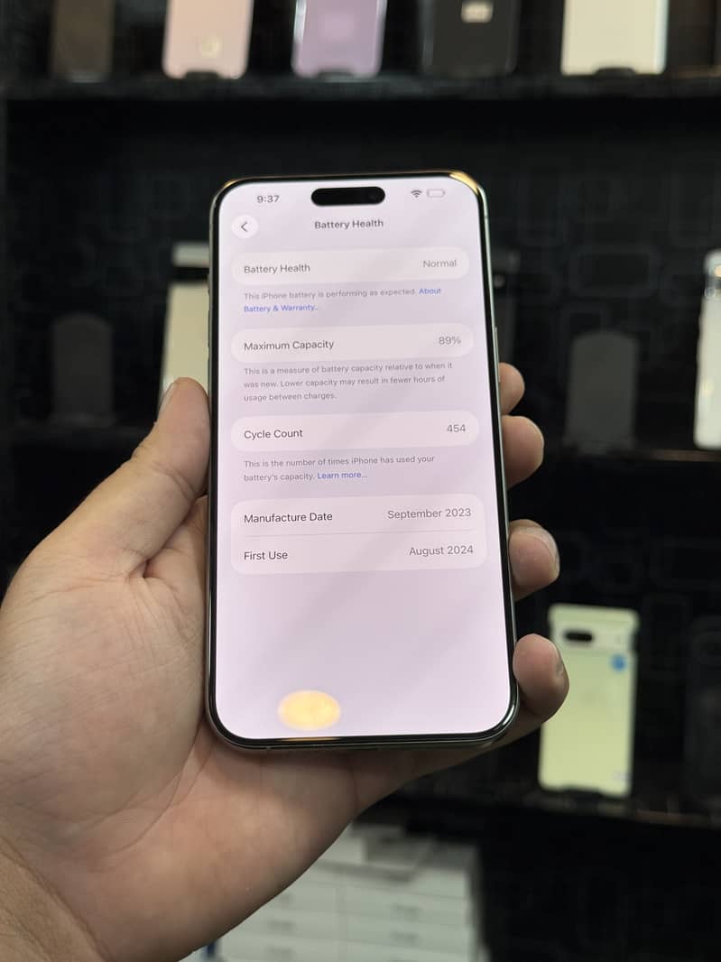 iPhone 15 Pro Max 3