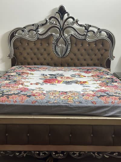 Bed and sidetables