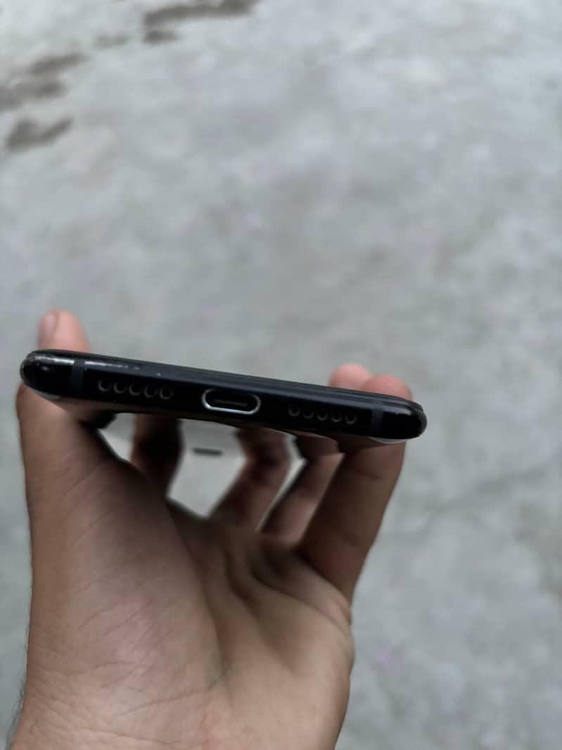 One Plus 6T 5