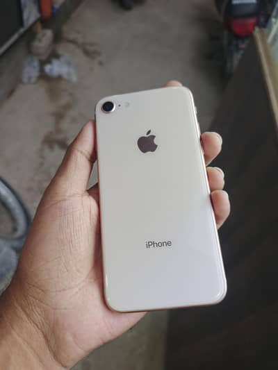 Apple iPhone 8 for Quick sale