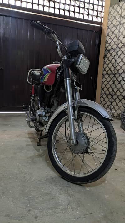 United 70cc bike