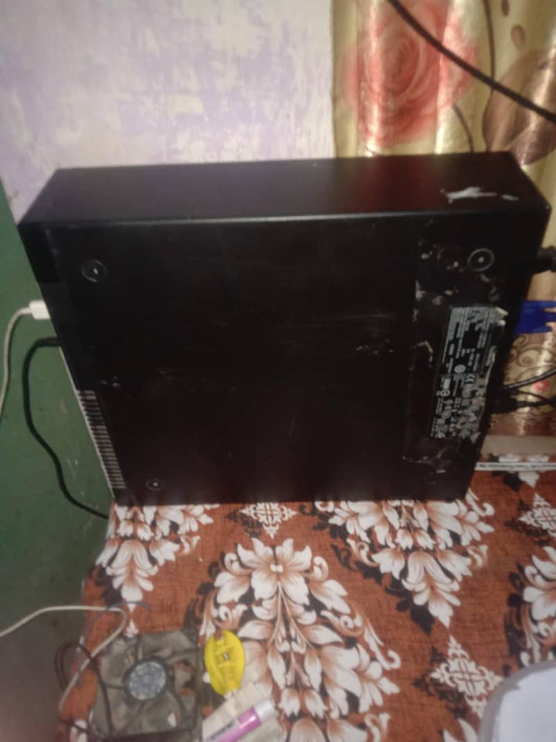 TOWER PC LUSH CONDITION 3