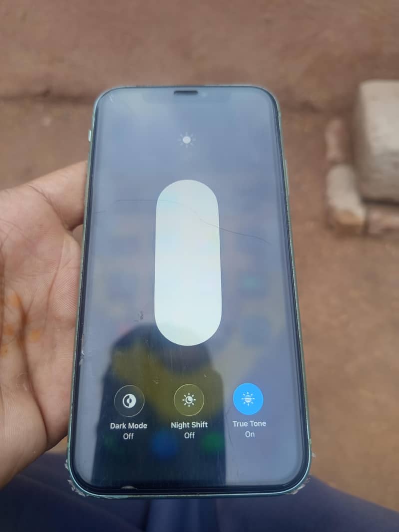 Apple iPhone 11 5
