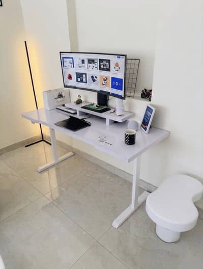 Gaming Table White , mini LED Shelf