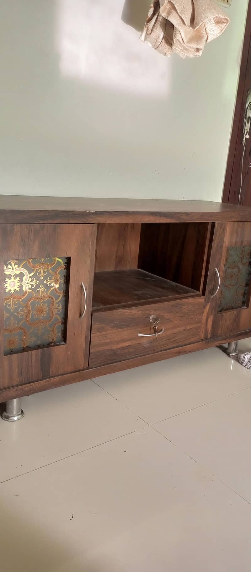 TV console 1