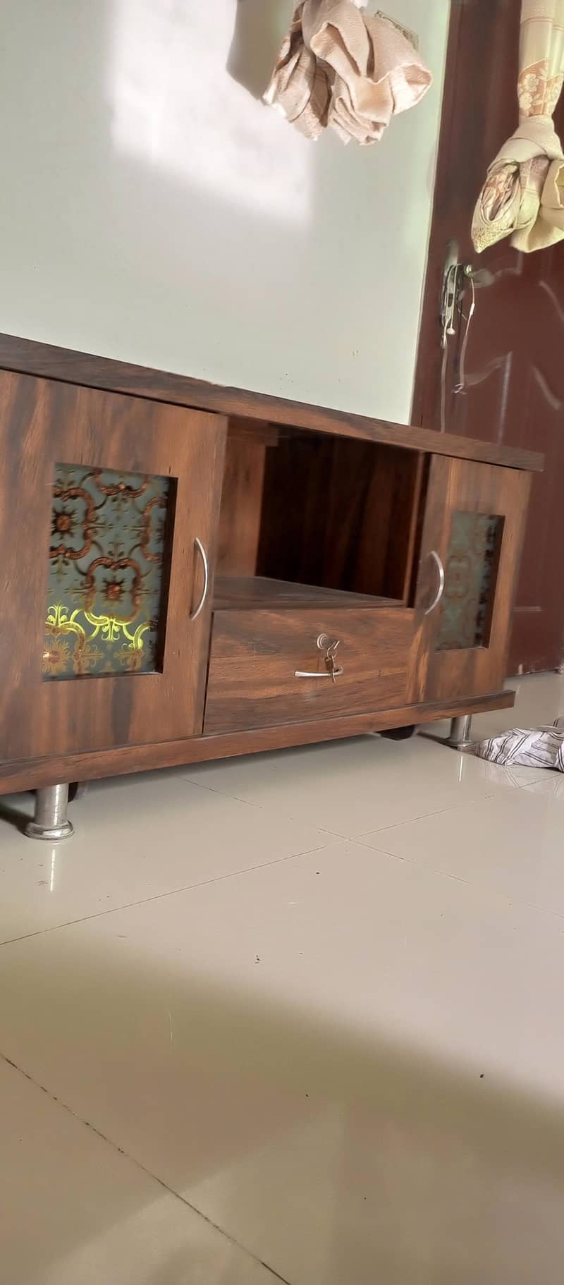 TV console 2