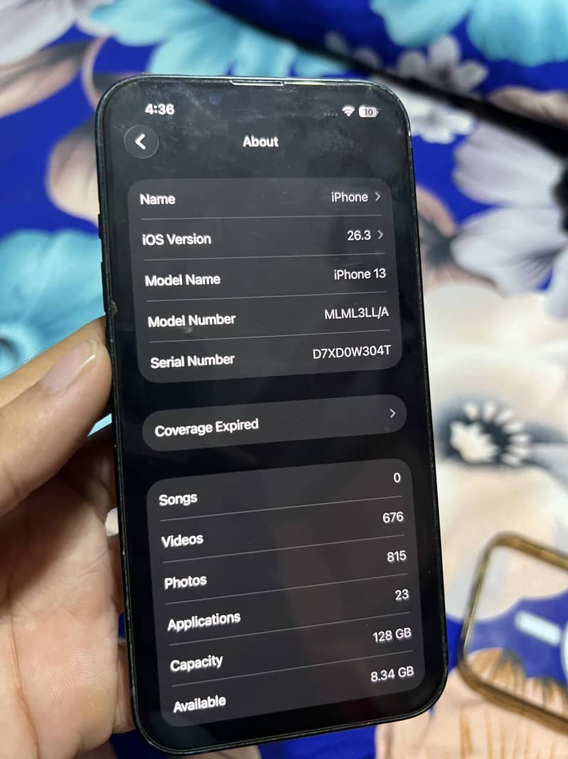 Apple iPhone 13 4