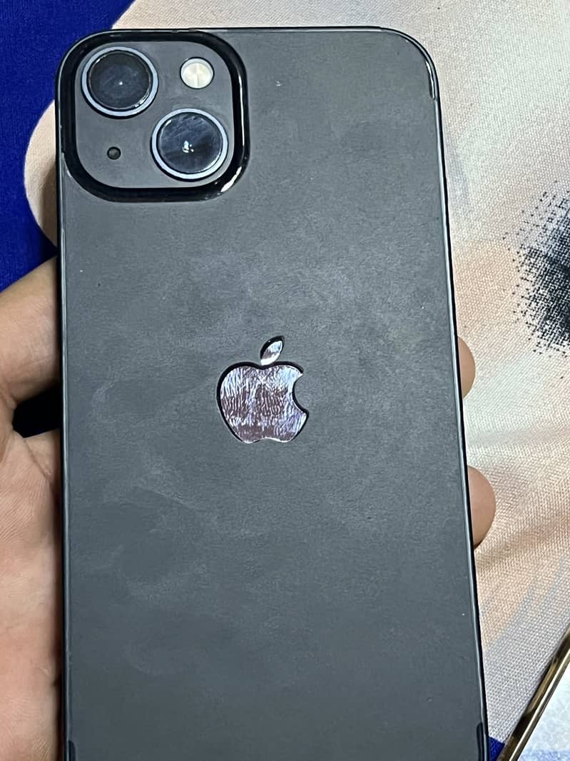 Apple iPhone 13 7
