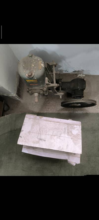 Motor with donkey Pump