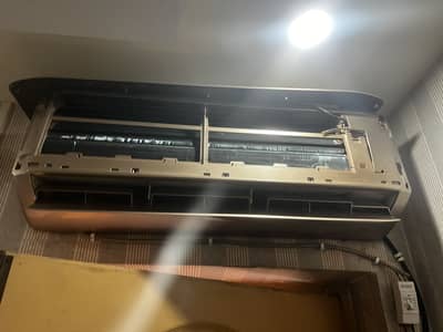 Dalwlance inverter plus cool + heat