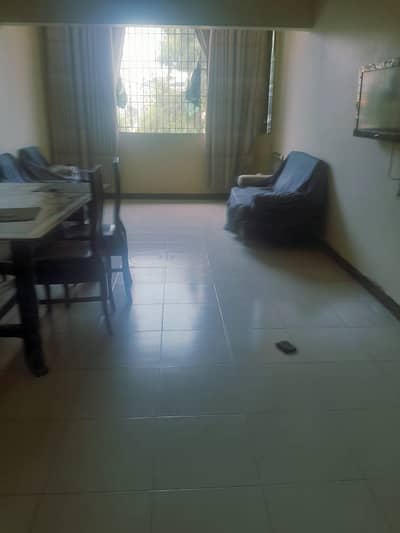 MAINTAINED 3 BED D/D FLAT FOR RENT IN BLOCK 13-A, GULSHAN E IQBAL