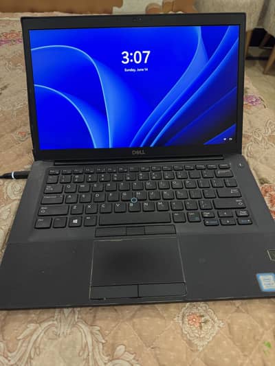 Dell Latitude 7490 | Core i7 8th Gen | 16GB RAM | Excellent Condition